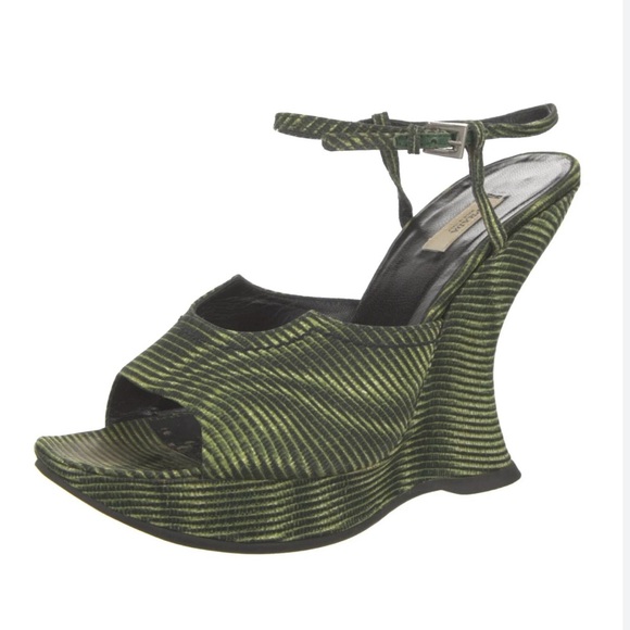 PRADA RARE VINTAGE 00 PRADA GREEN ILLUSION PRINT OPEN TOE WEDGE MULES sz 39 NWOT - Picture 5 of 12